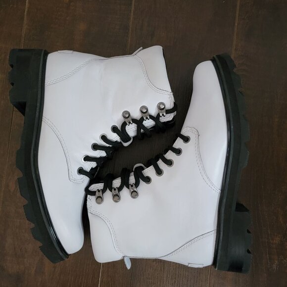 NEW Sorel Lennox Lace STKD Boots Womens 7.5 White Lug Combat Whimsigoth Grunge - Picture 8 of 11